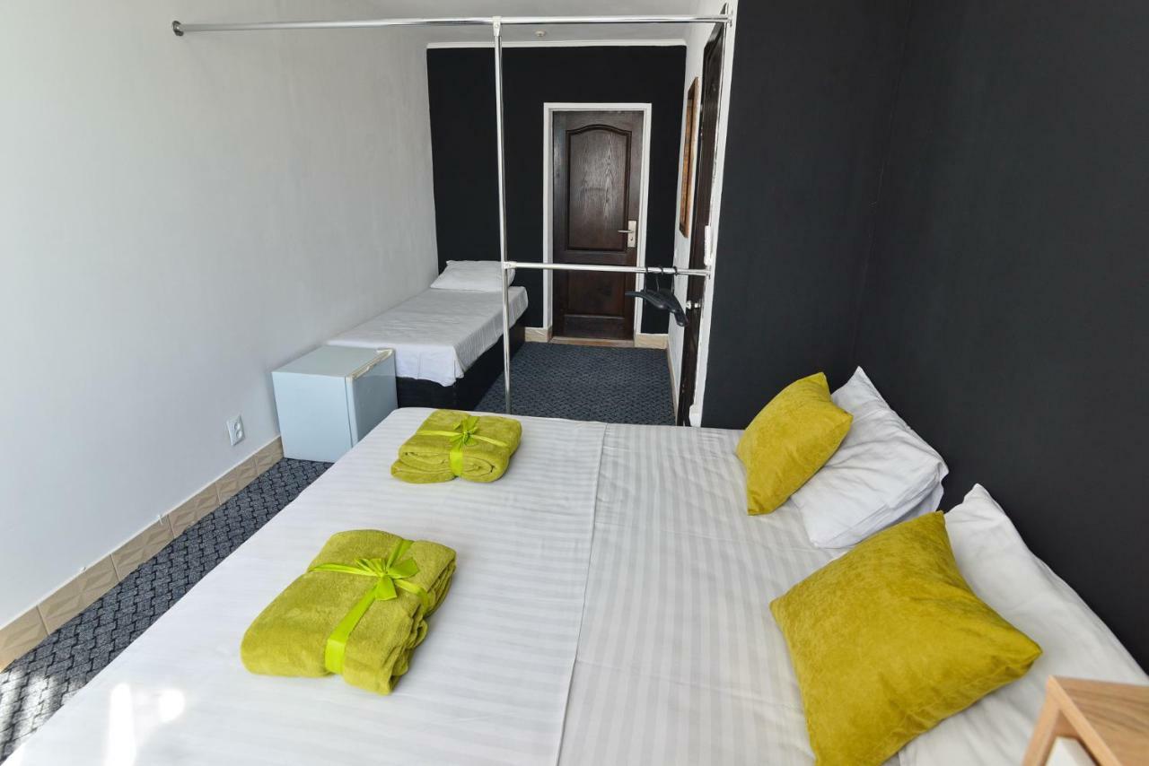 Charisma Hotel โคเบลโว ภายนอก รูปภาพ