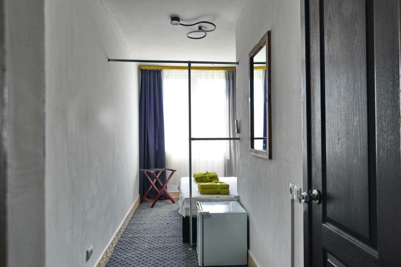 Charisma Hotel โคเบลโว ภายนอก รูปภาพ