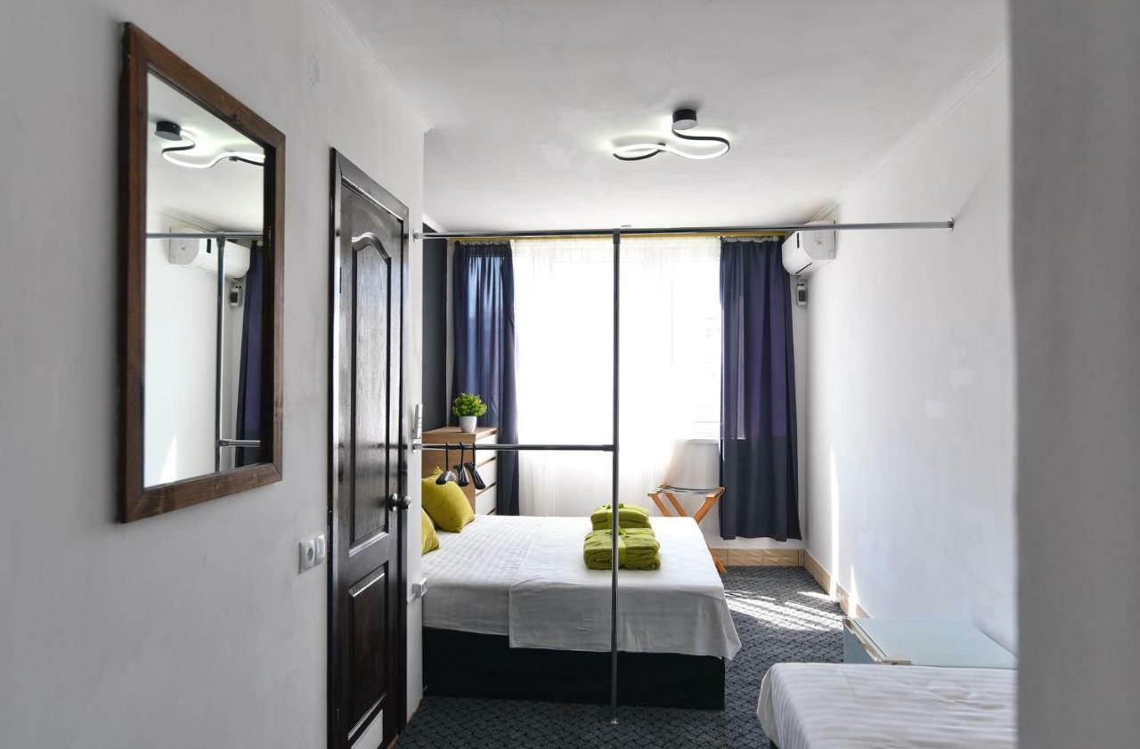 Charisma Hotel โคเบลโว ภายนอก รูปภาพ