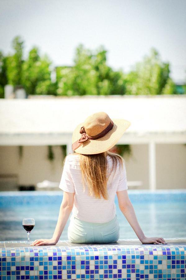 Charisma Hotel โคเบลโว ภายนอก รูปภาพ
